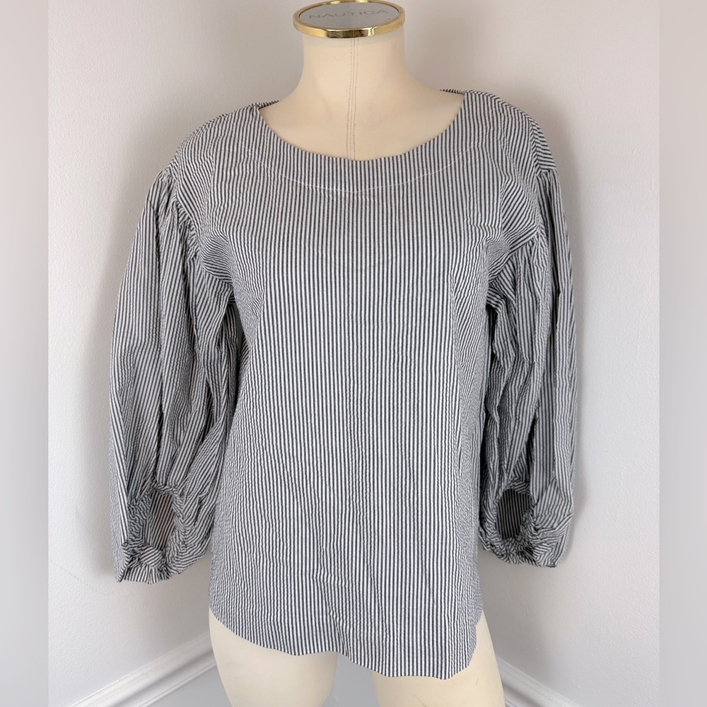 BANANA REPUBLIC Black & White Stripe Top NWT Seersucker | Size XS